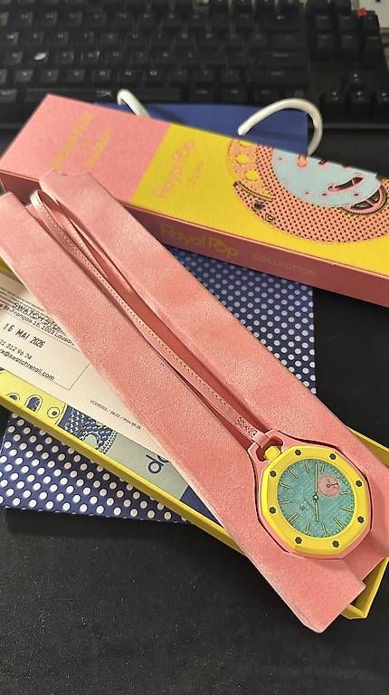 Libri: Royal Pop X AP Otg Roz – Usato da lausanne venduto da Matheus_jj 3
