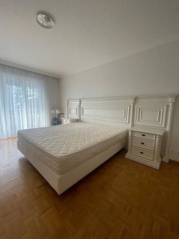 Betten: Chambre à coucher complète à vendre – Gebraucht aus Lausanne von ant_n99t