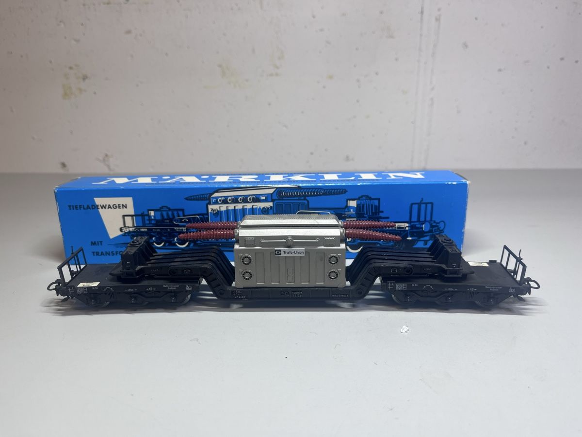 Märklin Modellini di ferrovie: Märklin 4617 Trafo Transporter – Nuovo (secondo la descrizione) da Adlikon venduto da Tonda01