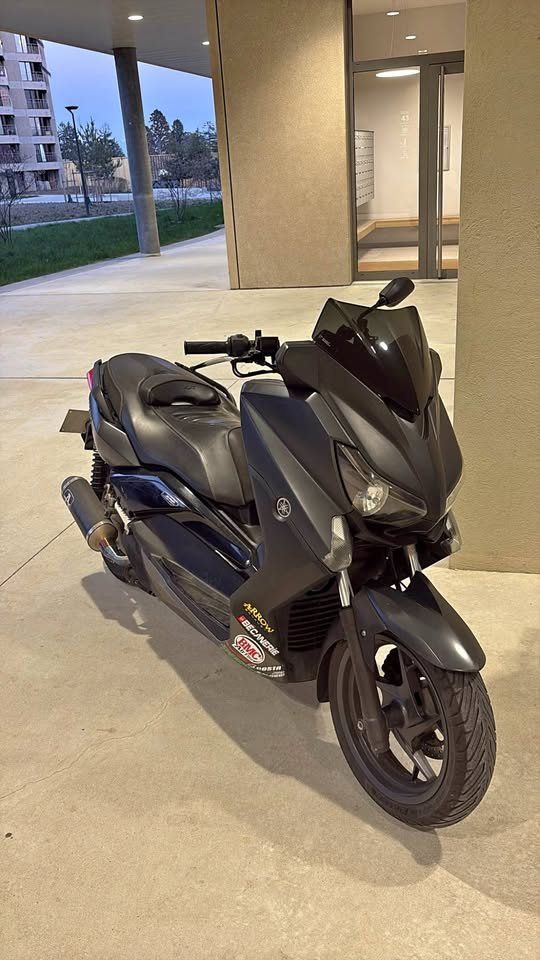 Yamaha Scooter: Yamaha X MAX YP250RA - DEFECTUEUX – Difettoso da Fribourg venduto da jimiJ13