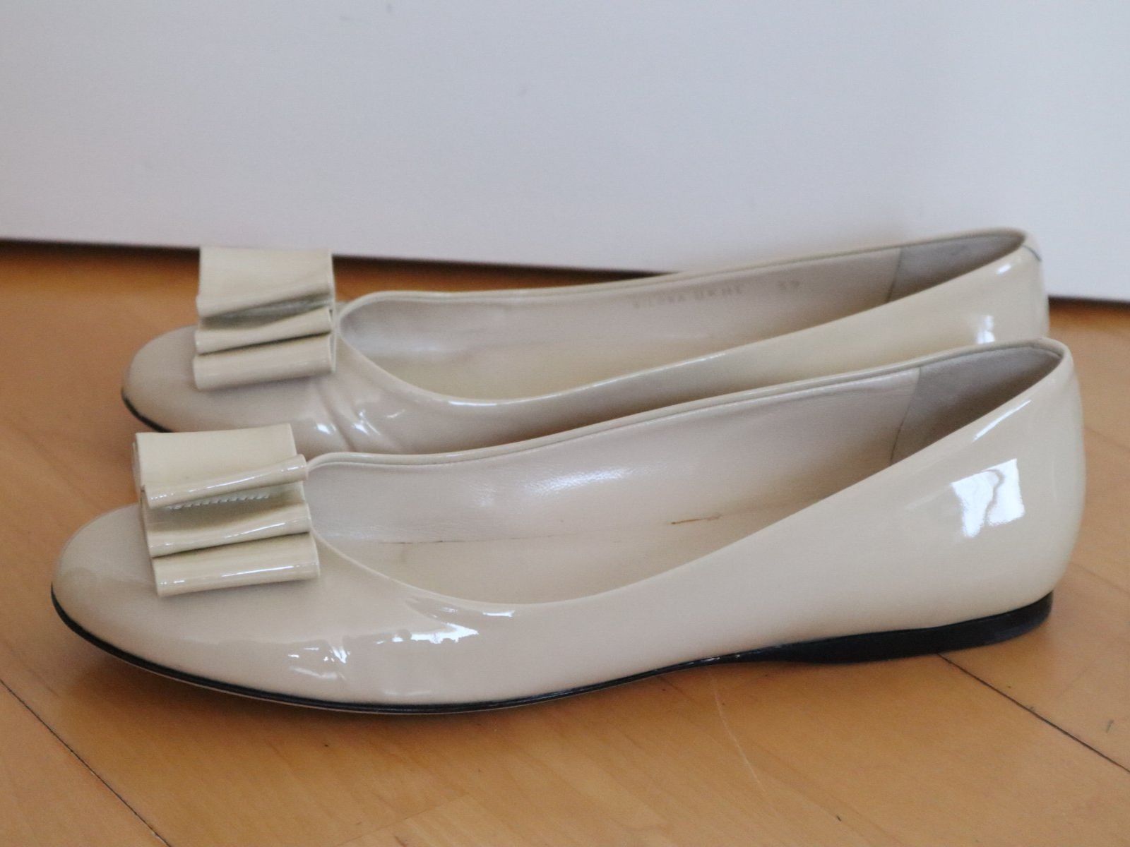 Bally Scarpe da donna: Ballerina, Bally, Gr. 39, Leder – Usato da Wattwil venduto da diamant1