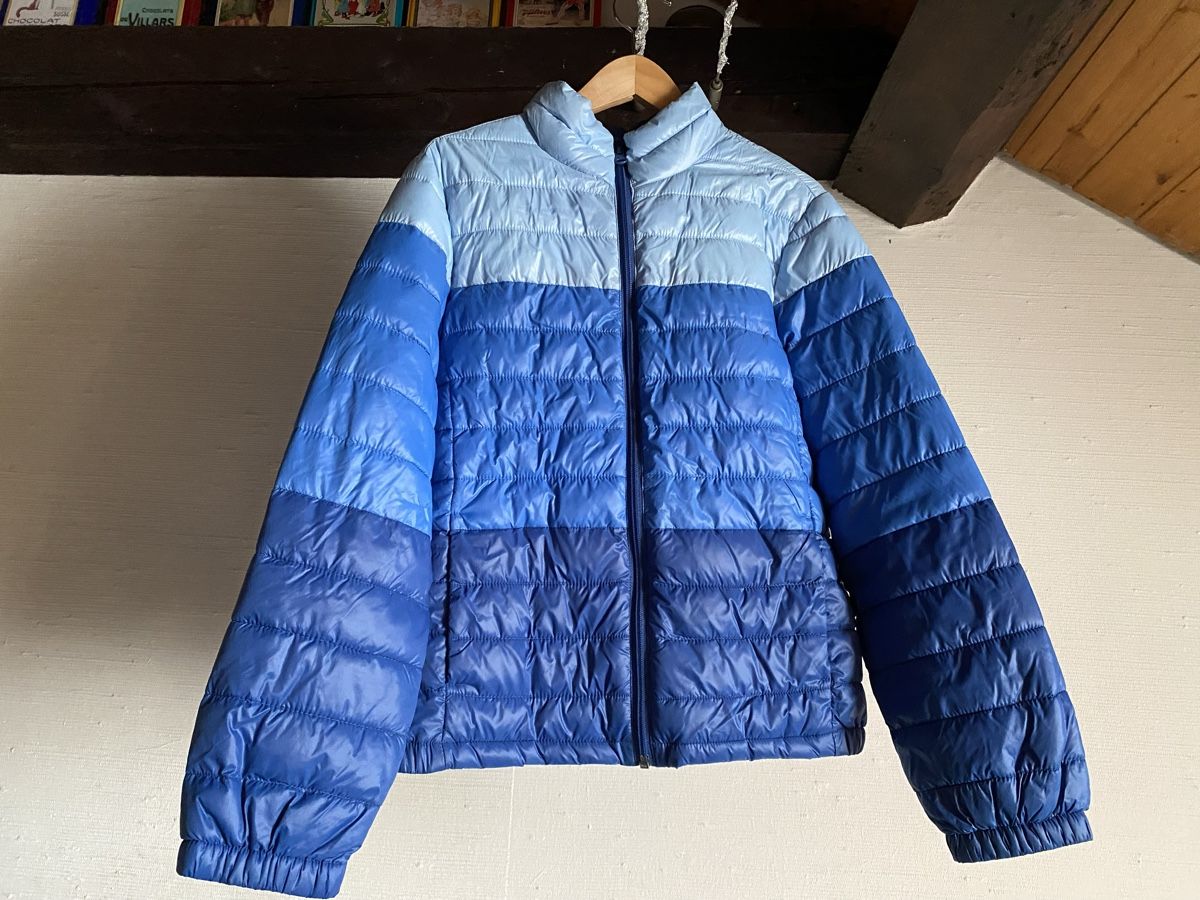 Benetton Jacken: Veste Doudoune Benetton 10 ans – Gebraucht aus Geneve von Monthoux13 4