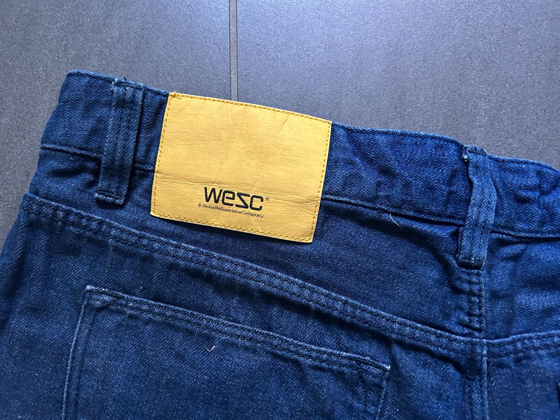 Pantaloni: Wesc Short, wie neu – Usato da Tamins venduto da Vamosrafa 2