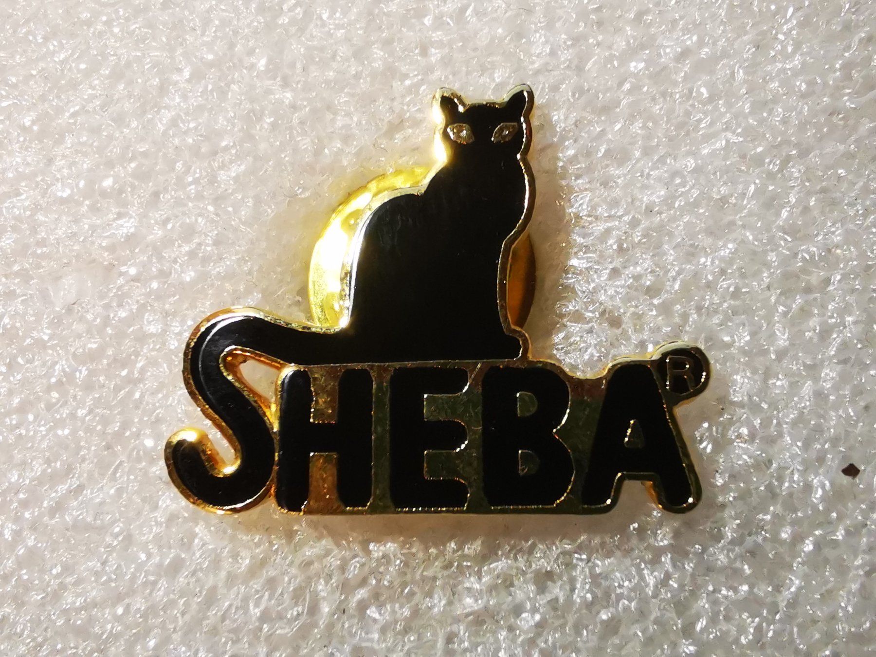 Placchette & Badge: Ansteckpin 20: Sheba – Usato da Oppligen venduto da Pin-Fall-Shop