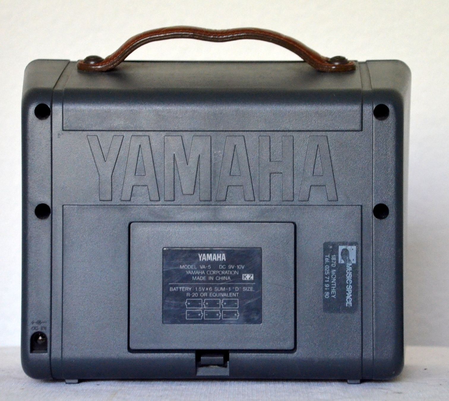 Yamaha Amplificatori: Yamaha VA-5 Mini Guitar Amplifier Combo – Usato da Collonges venduto da arashee 3