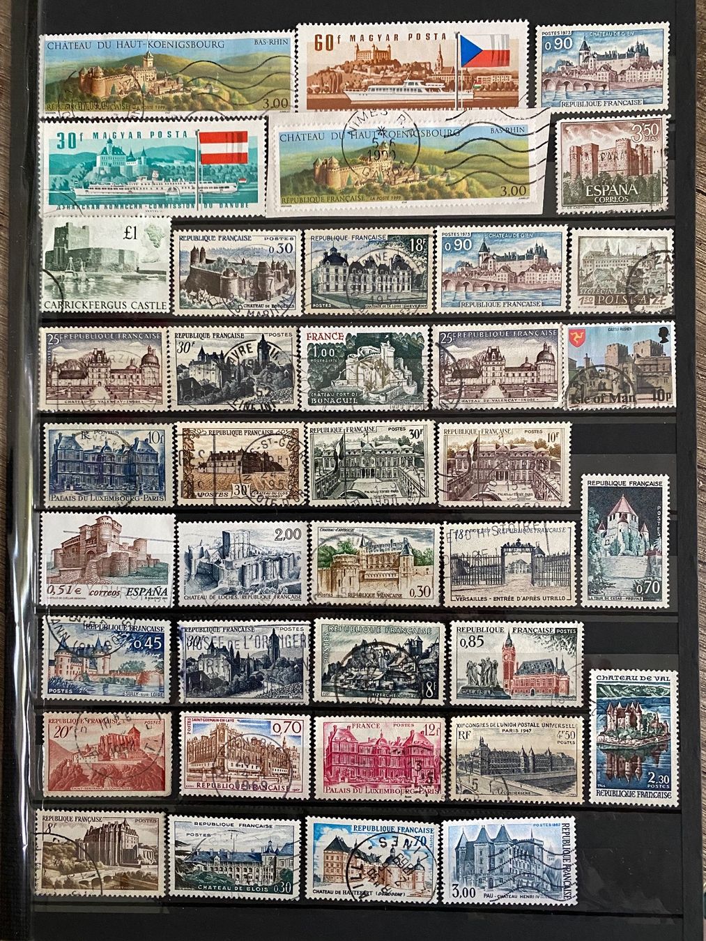 Tutti i francobolli: 72 timbres thème Château – Usato da Petit-Lancy venduto da Solcarm