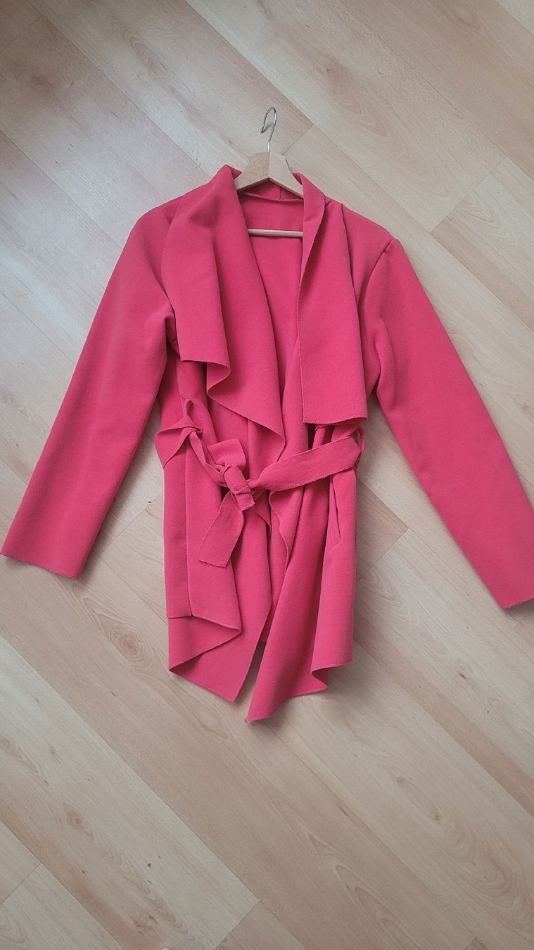 Jacken: Jacke Grösse XL, ungetragen. – Neu (gemäss Beschreibung) aus Schöfflisdorf von cri_8gn5