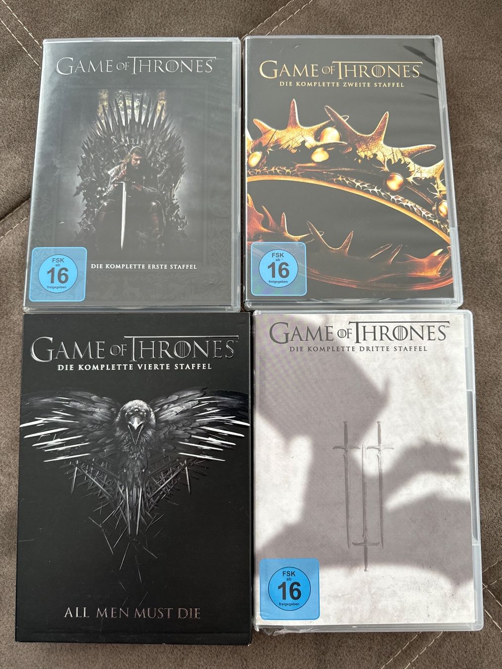 Alle DVDs: Game of Thrones 1-4 – Gebraucht aus Gelterkinden von ale_yrh7