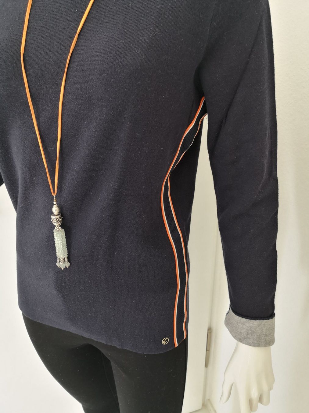 S.Oliver Maglioni & Felpe: 🤩S.OLIVER STRICK-PULLOVER DUNKELBLAU MIT ORANGE-STREIFFEN – Usato da Olten venduto da Naja-Twins-Twins 8