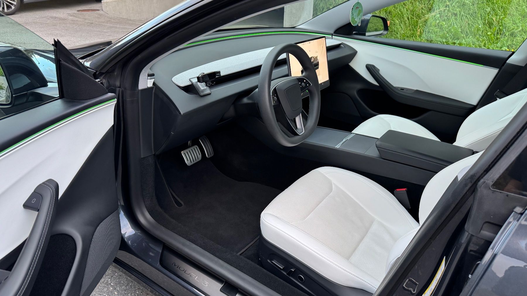 Tesla Automobili: TESLA Model 3 RWD Highland – Usato da Heiligkreuz - Mels venduto da indego 6