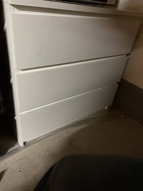 Cassettiere: 2 Ikea Malm Kommoden  – Usato da Basel venduto da Maexwell0886 1