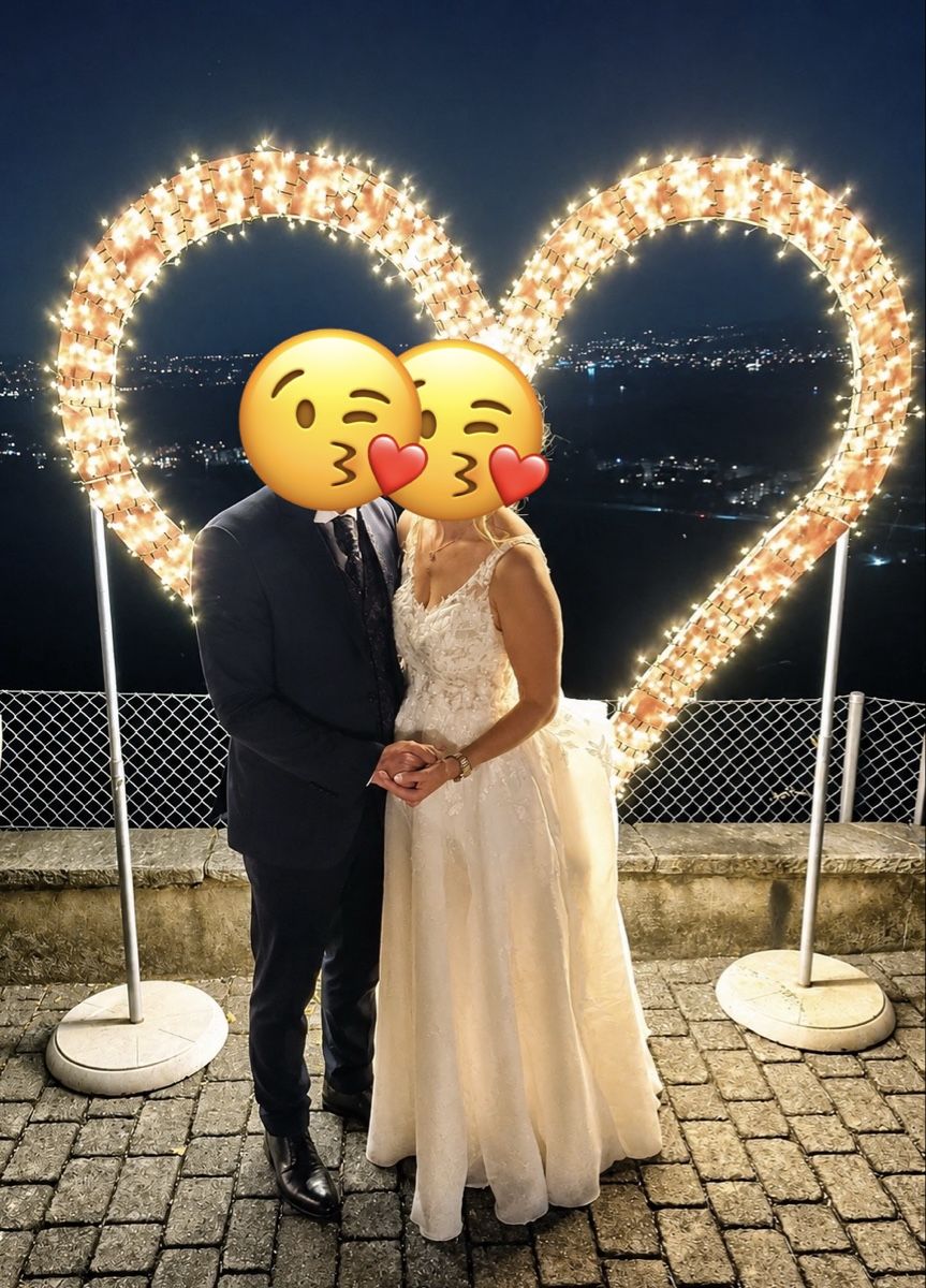 Robes: Brautkleid mit Schleppe – D'occasion à Einsiedeln par ramafu 5