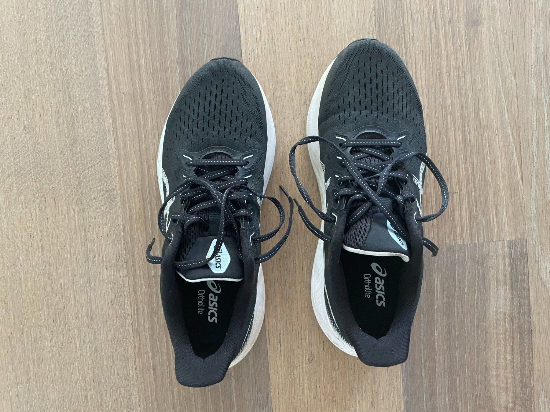 Asics Scarpe da uomo: Laufschuh Asics Ortholight Pure Gel – Usato da Neftenbach venduto da hochulmr
