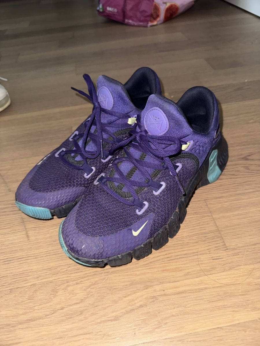 Nike Scarpe da donna: Nike Free Metcon 4, Lila, Gr. 39 – Usato da Boniswil venduto da LeonieP.