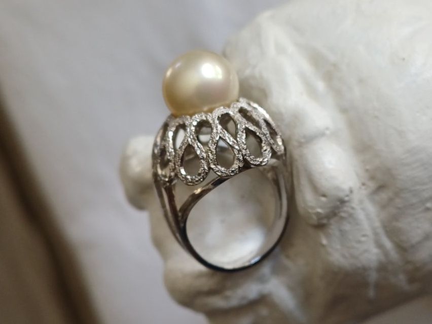 Anelli: Ring 925 Silber mit Perle Gr.57 – Usato da Romanshorn venduto da Hanibal424 1