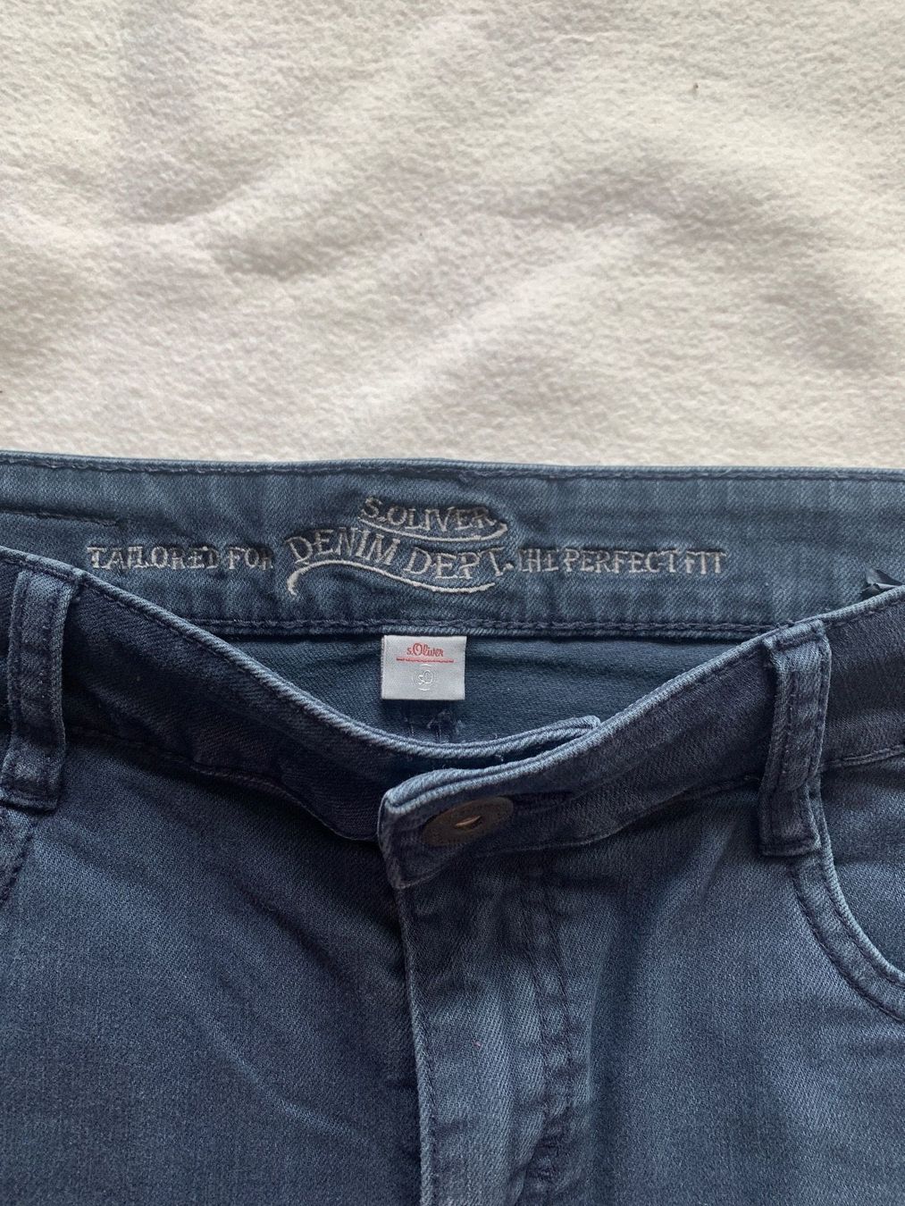 S.Oliver Gonne: Jupe S. Oliver Denim Dept. – Usato da Kriens venduto da sole60 1