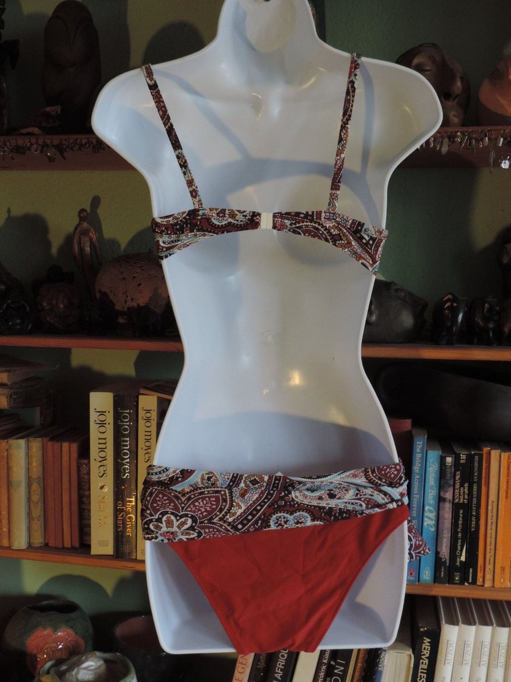 Costumi da bagno & Bikini: maillots de bain fleurs ethniques rouge – Usato da Genève venduto da Axelle333 7