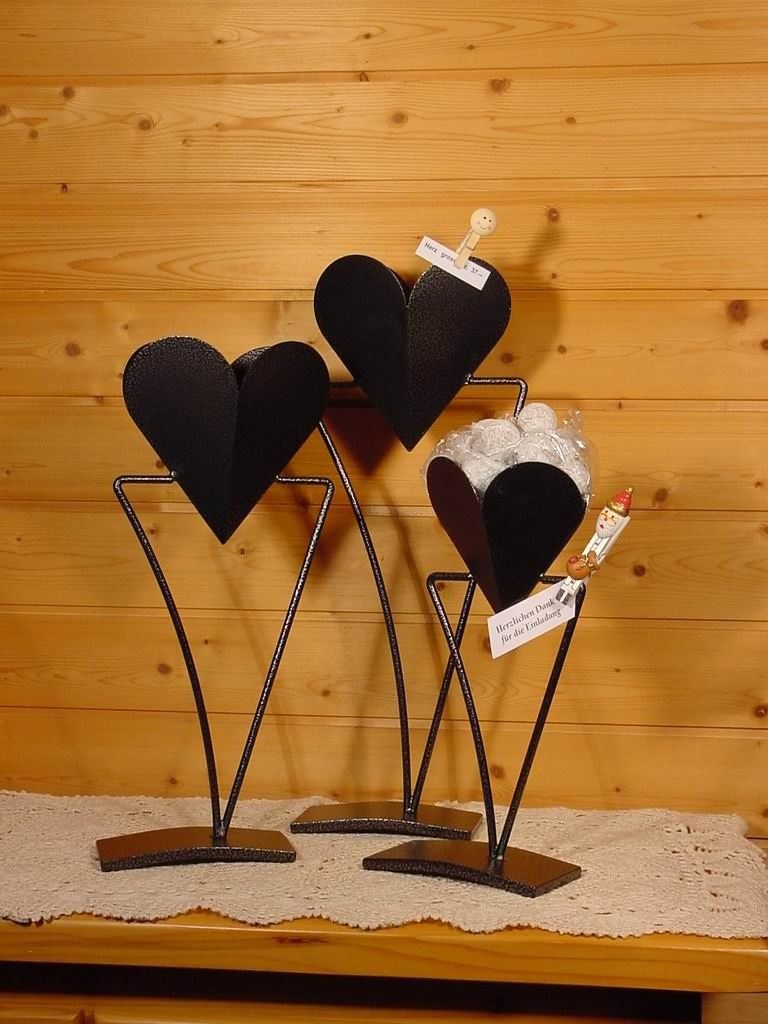 Toutes les décorations: Herzständer aus Metall - ideale Geschenkidee – Neuf (Voir description) à Boswil par ziumbo5 2