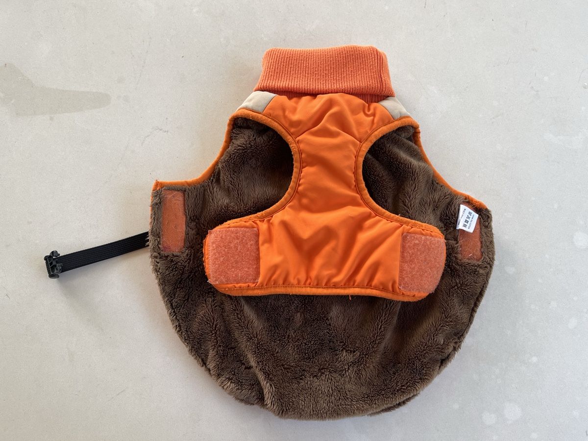 Abbigliamento: Hundemantel CHARLIE'S BACKYARD Grösse L – Usato da Frauenfeld venduto da London21 1