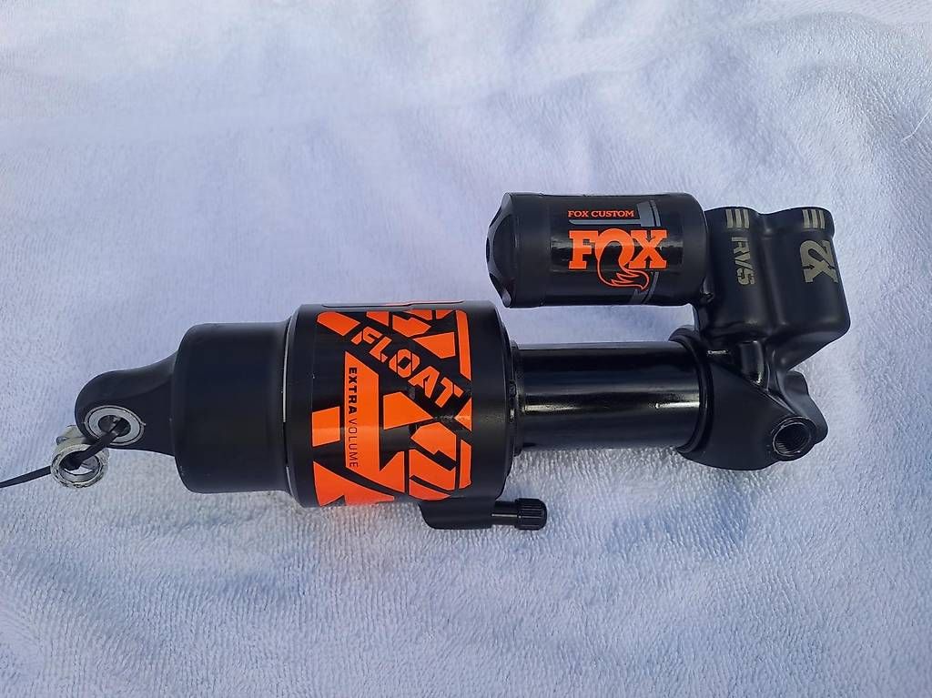 Fox Pezzi di ricambio: Fox X2 Trunnion 185x55 Dämpfer – Usato da Kappel am Albis venduto da vv2 3