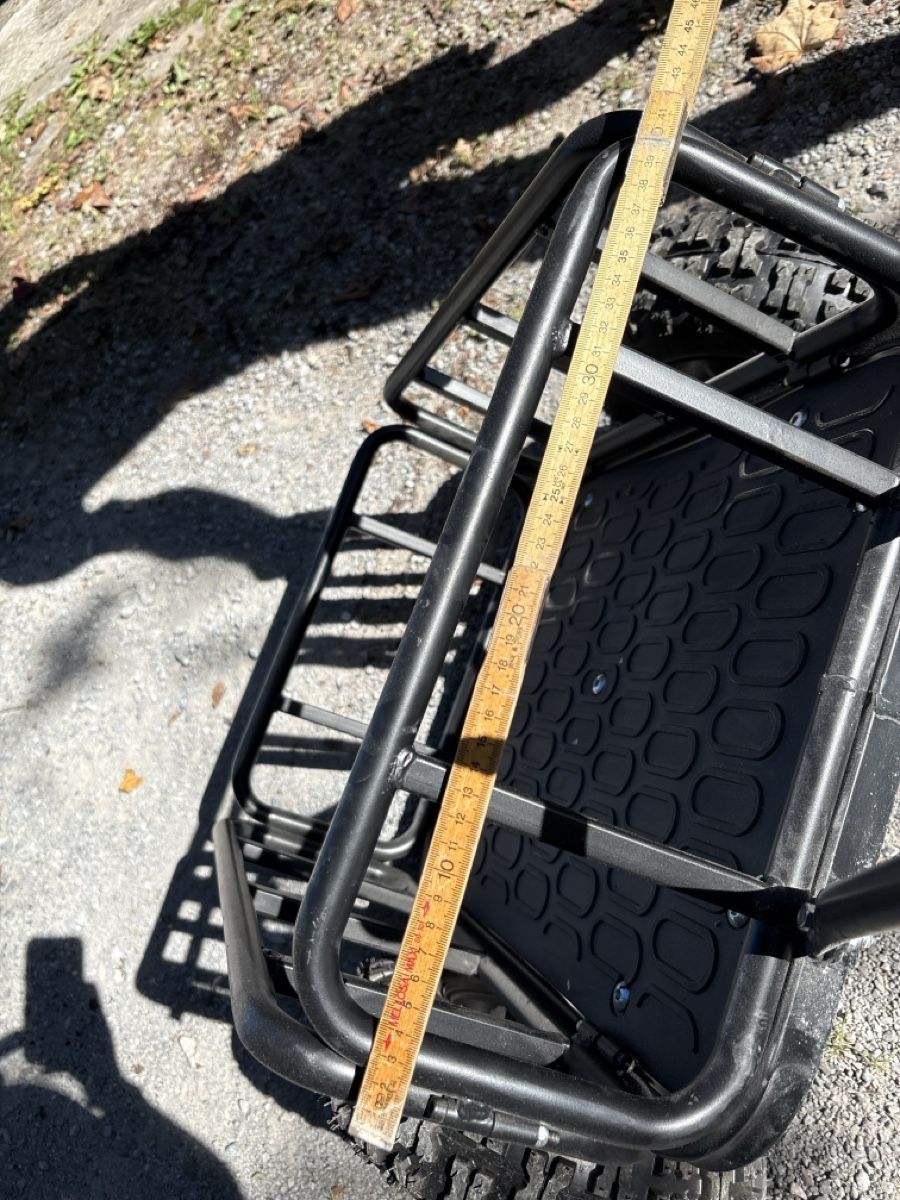 Rimorchi: Kleiner robuster Anhänger – Usato da Oetwil am See venduto da Aldox108 4