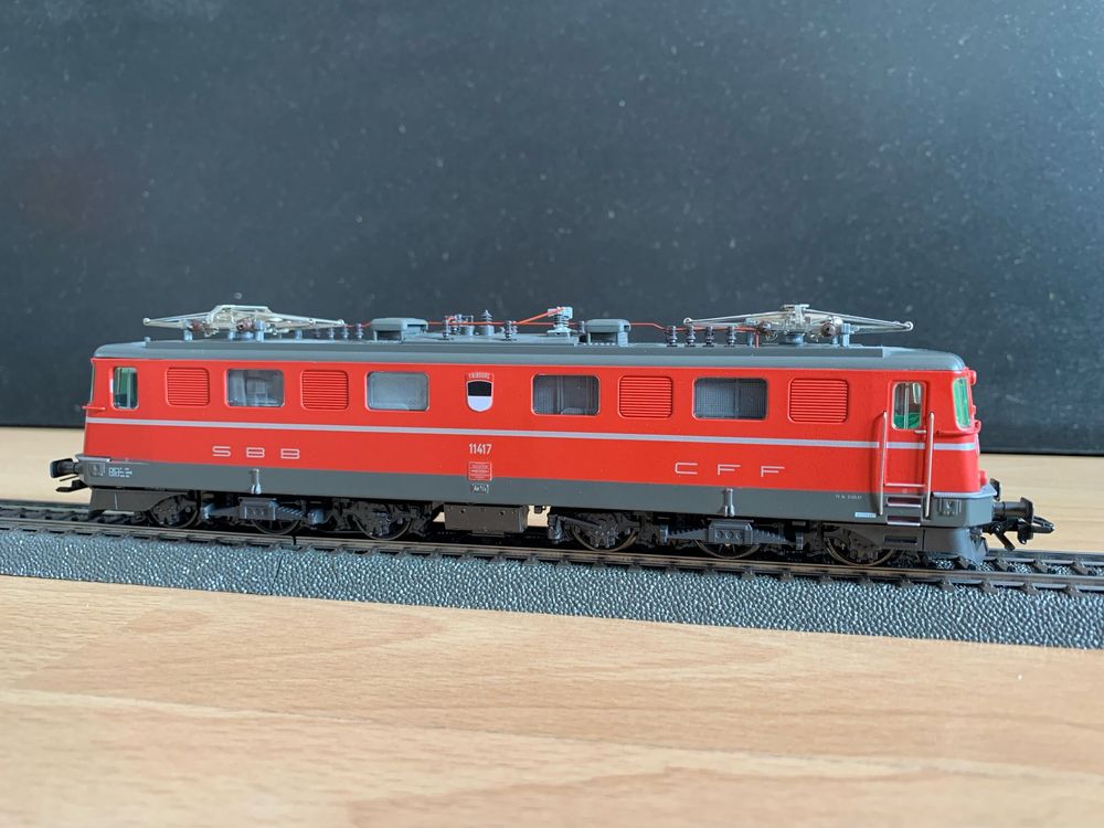 Märklin 3736 digital H0/AC Serie Ae 6/6 Fribourg SBB rot | Acheter sur ...