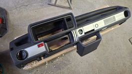 Armaturenbrett zu Polo 1 Typ 86 Facelift, sehr guter Zustand