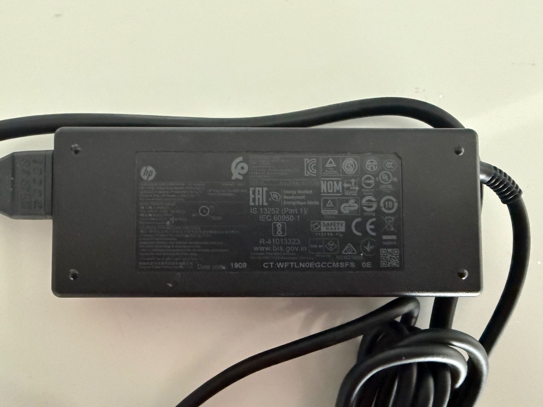 Hewlett Packard Docking station: HP USB-C Universal Docking Station, inkl. 90W Ladegerät – Usato da Staad SG venduto da p1800es1972 3