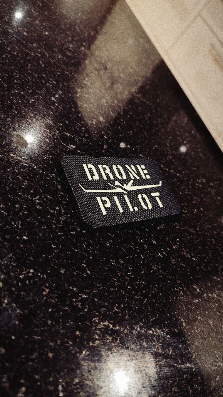Placchette & Badge: Drone Pilot Patch, Klett, Abzeichen - Neuwertig! – Nuovo (secondo la descrizione) da Balgach venduto da BlackHawkJFR