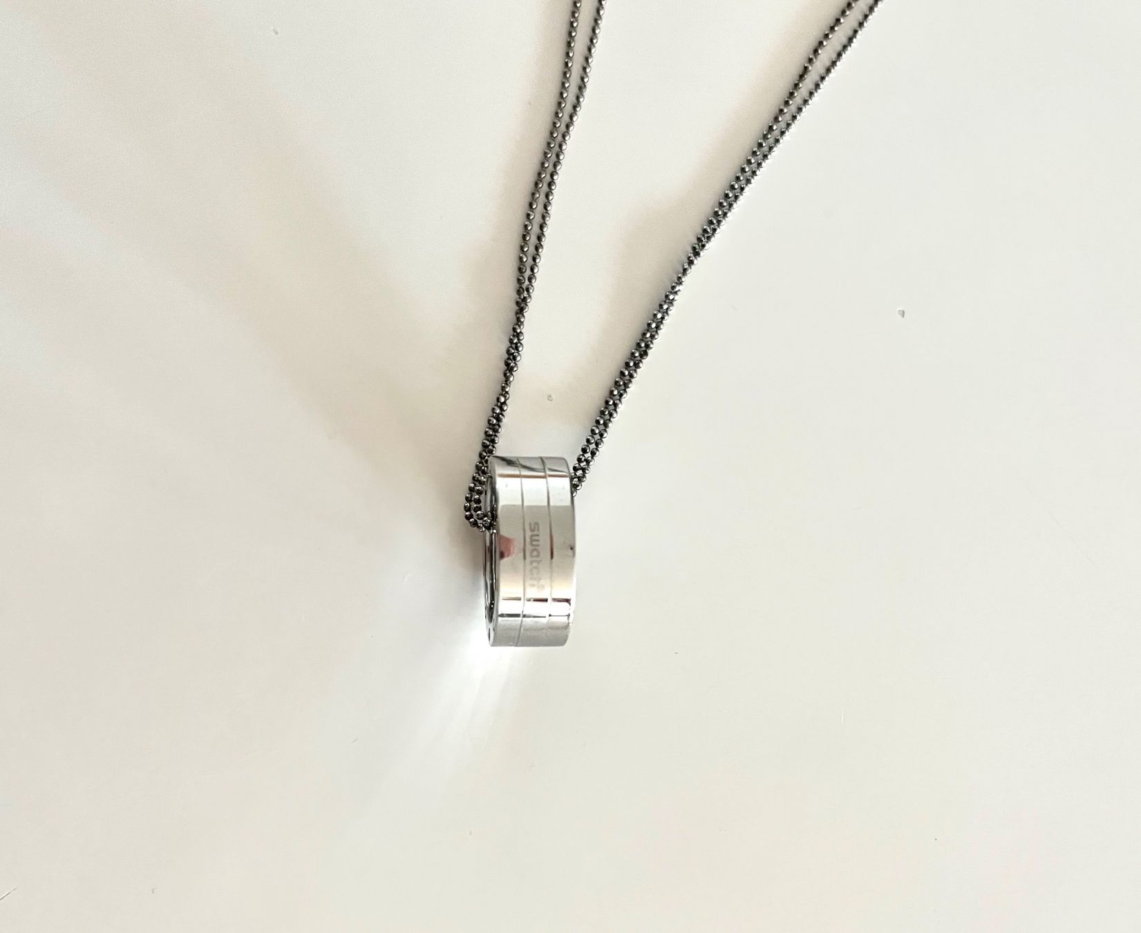 Ketten: Swatch LOVE Vendome Halskette mit Ring Anhänger – Gebraucht aus Basel von JJ.Elena 3