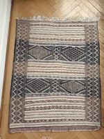 Handgefertigter Teppich aus Marroko