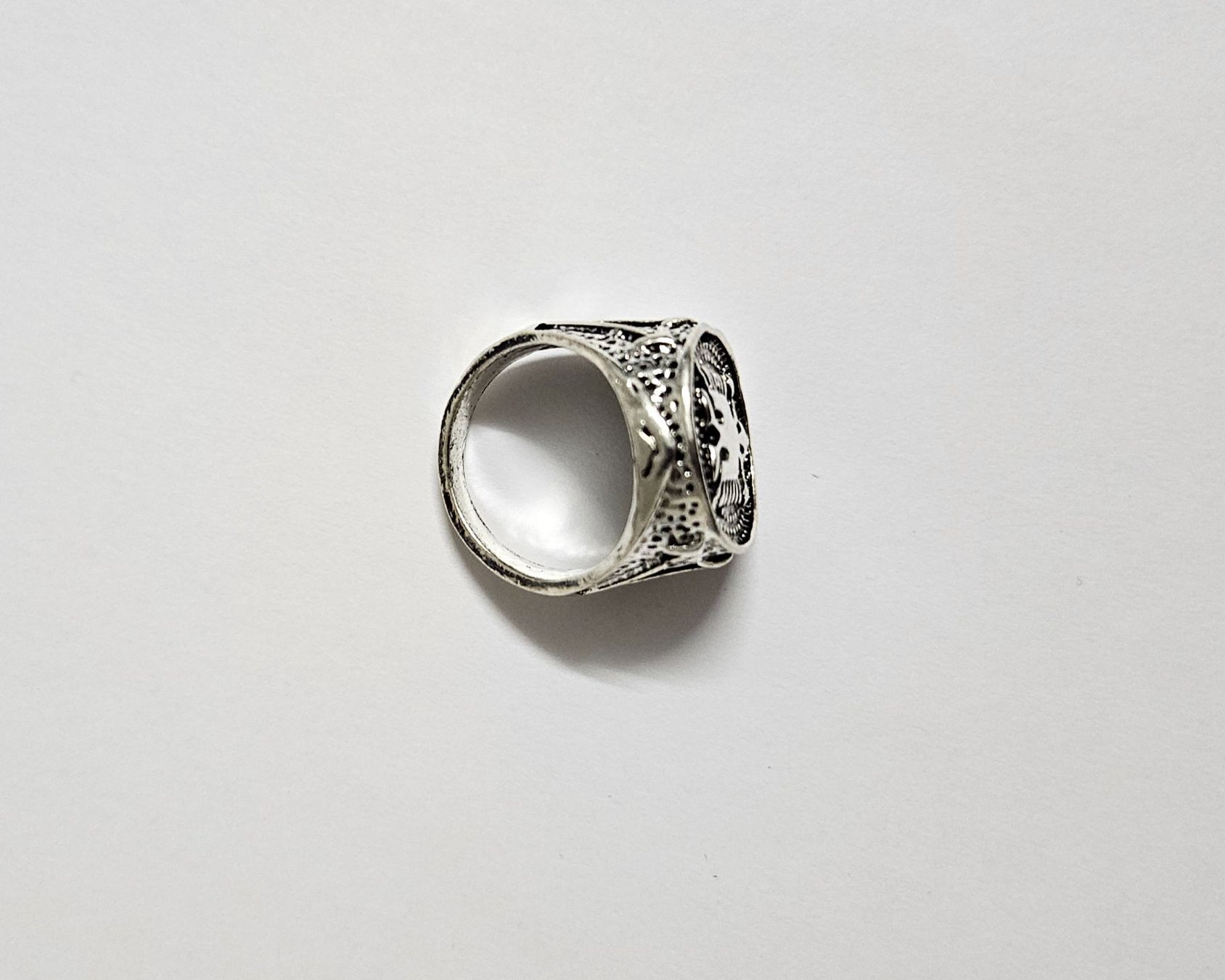 Anelli: Ring mit albanischem Adler chrom / silbrig Gr. US 10 – Nuovo e nell'imballaggio originale da Kreuzlingen venduto da RahMal 2