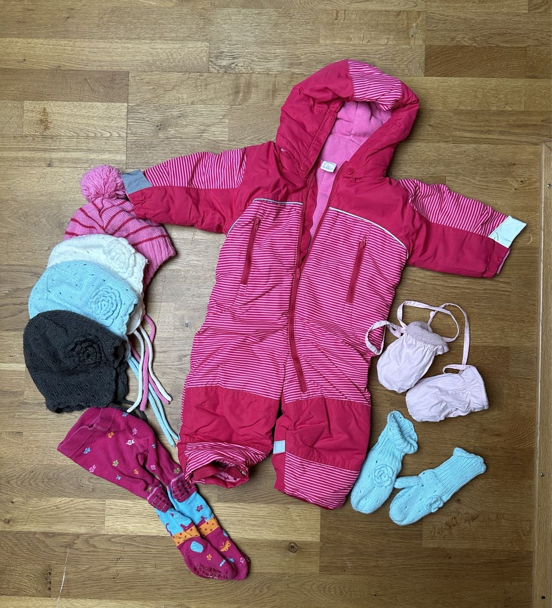 Kleiderpakete & -sets: Babykleider Gr. 74 Mädchen – Gebraucht aus Zürich von Fuxion 8