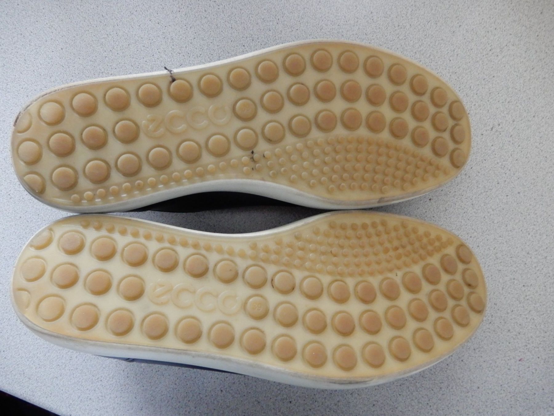 Ecco Scarpe da donna: Ecco Sneaker blau, Grösse 39 – Usato da Burgdorf venduto da Liss 6