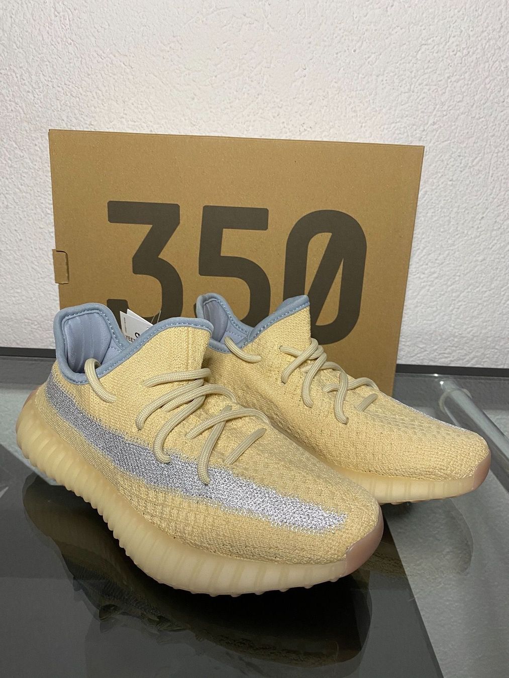 Chaussures hommes: YEEZY BOOST 350 LINEN – Neuf avec emballage d'origine à Obersaxen par Bob-omb