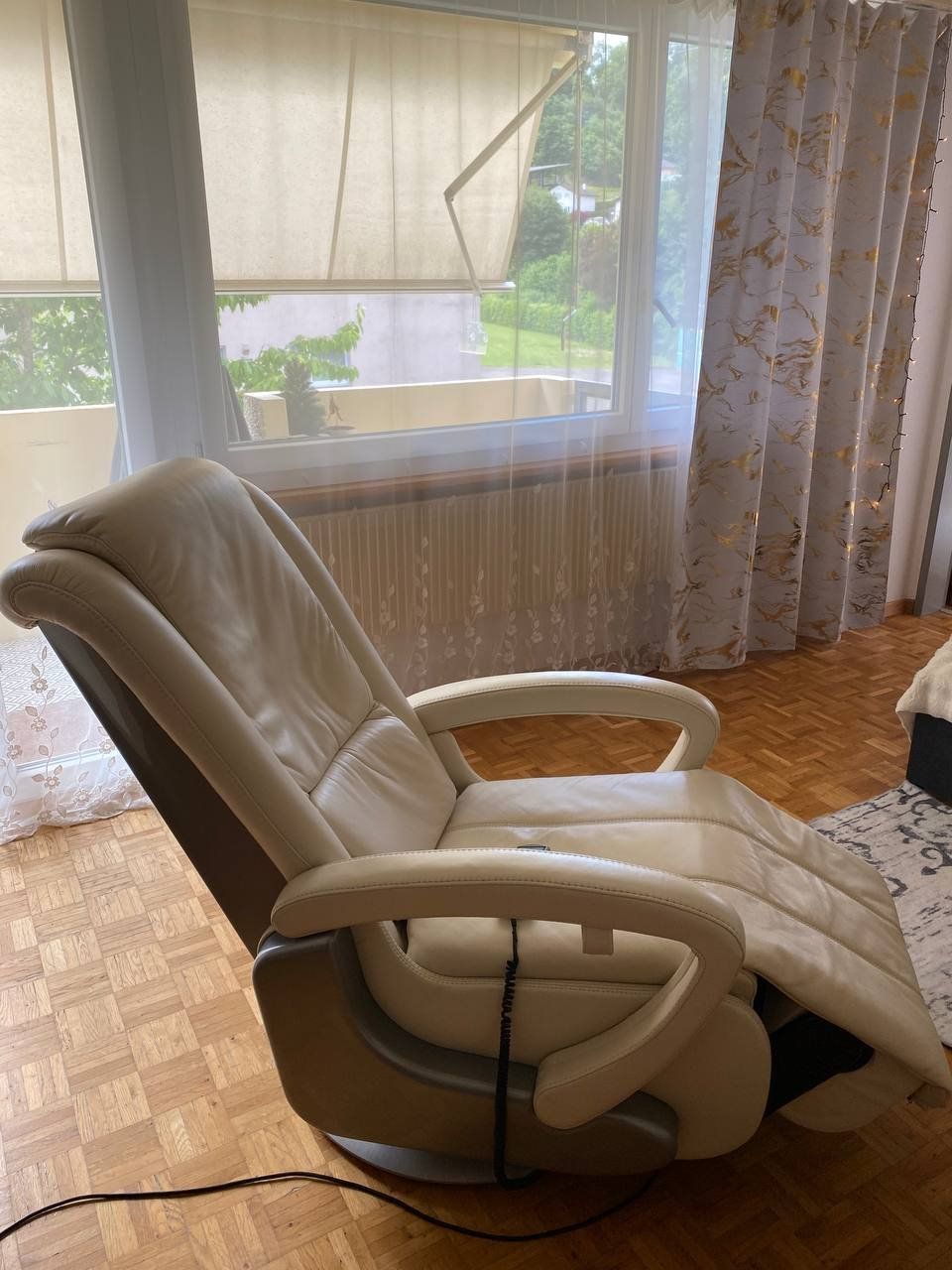 Dispositivi per massaggi: Massagestuhl Leder Himolla Cumulus High Tech Premium – Usato da Porrentruy venduto da 1321321321 5
