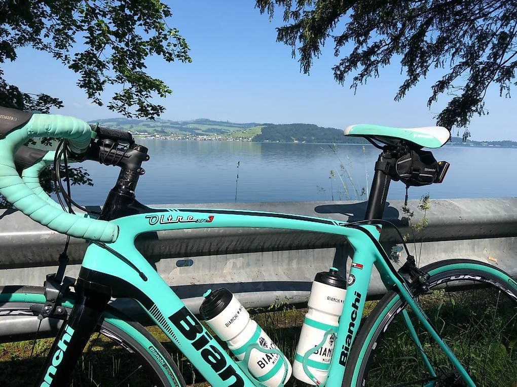 Bianchi Vélos: Rennrad Bianchi Oltre XR3 – D'occasion à Meggen par Adlerherz01