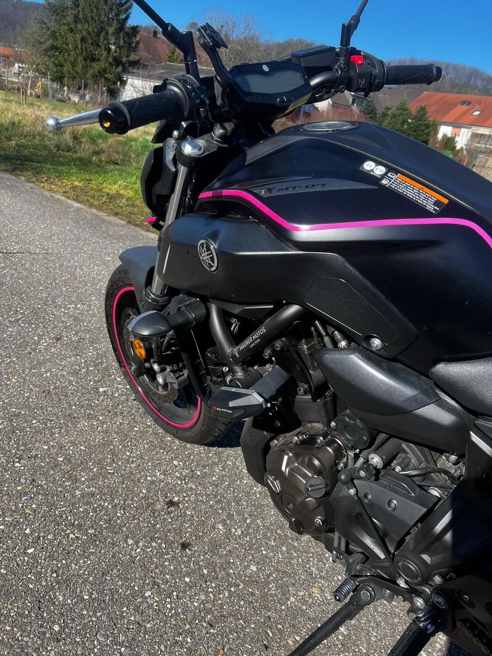 Yamaha Route: Yamaha MT 07 35kw – D'occasion à Villnachern par Triumph2 3