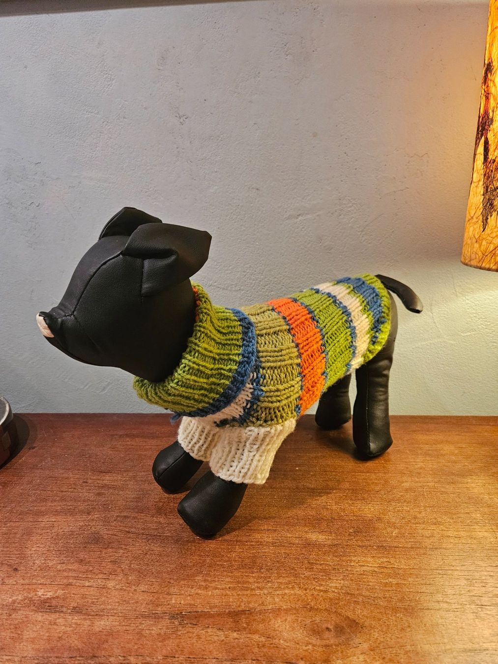Abbigliamento: pull chien neuf modele unique T25-26 – Nuovo e nell'imballaggio originale da Thônex venduto da lacomtessedesfees 1