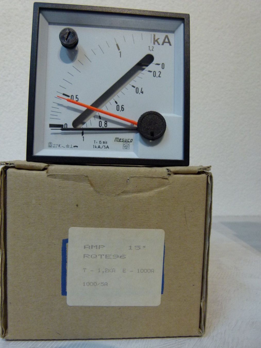 Misurare: Ampermeter 1kA/5A 96x96mm – Nuovo e nell'imballaggio originale da Uerkheim venduto da Kaufoption 1