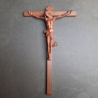 Kruzifix antikes Wandkreuz, Holz, geschnitzte Jesusfigur