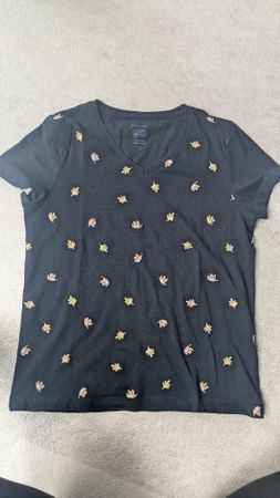 Tom Taylor embroidered flower t shirt