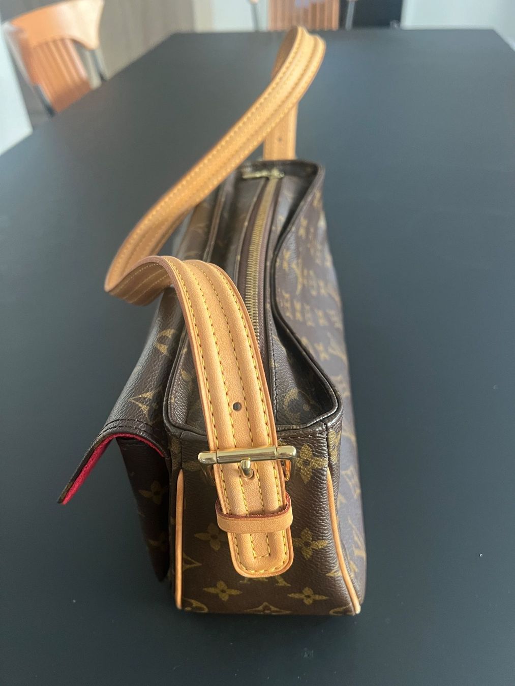 Louis Vuitton Borse da donna: Louis Vuitton Handtasche Viva-Cité – Usato da Wetzikon ZH venduto da lan_rqq6 4