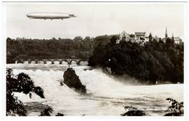 Luftschiff "Graf Zeppelin" über dem Rheinfall