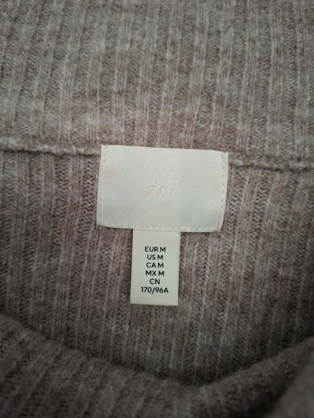 H&M Maglioni & Felpe: H&M off-shoulder Wollpullover – Nuovo (secondo la descrizione) da Dübendorf venduto da bia_j2zg 2