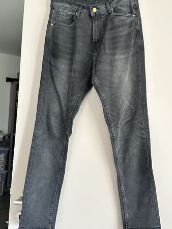 Zara Hose im Jeansstil, Schwarz
