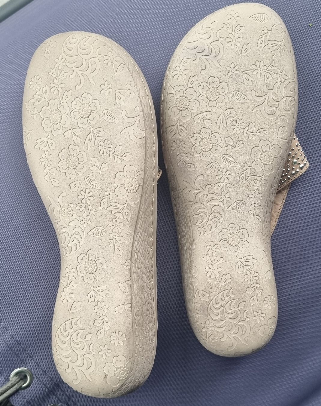 Scarpe da donna: Flip-flop Leder von easystreet – Usato da unterägeri venduto da ursiou 2