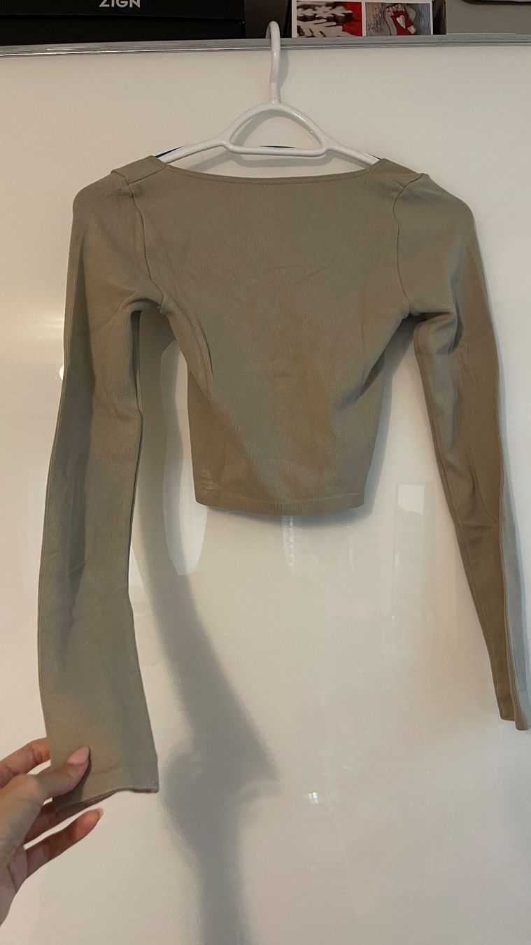 Zara Maglioni & Felpe: Zara Pullover grün – Usato da Lausen venduto da sim_hgp6 2