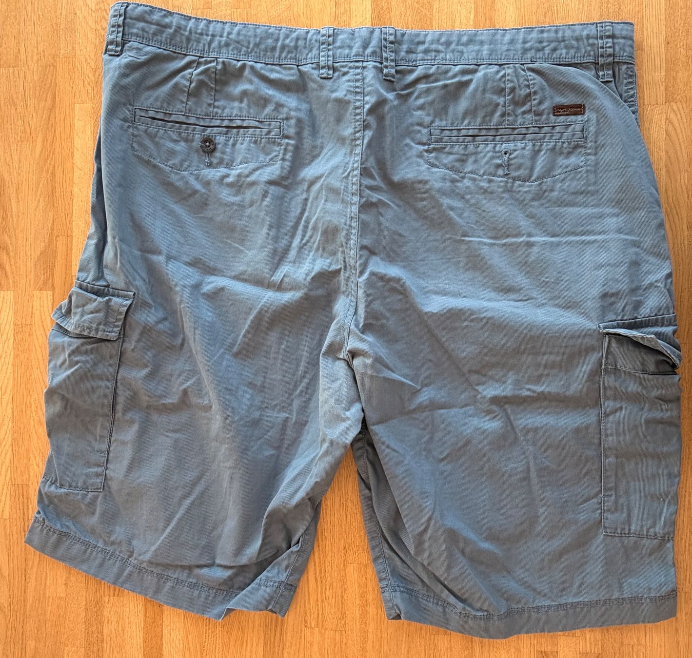 C&A Pantaloni: Shorts - C&A graublau Gr. W42 regular Bermuda – Usato da Winterthur venduto da Secondhand-Family 4