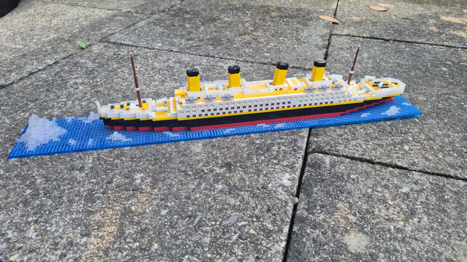 Kit di costruzioni: Titanic-Baustein-Bausatz Titanic-Schiffsmodell – Usato da Wängi venduto da Maur1